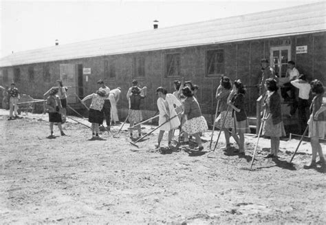 japanese internment camps definition