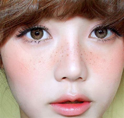 japanese makeup trends 2024