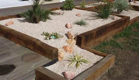 Jardin Avec Traverse De Chemin De Fer Paysagiste Bordeaux Paris Réalisation D'un Massif