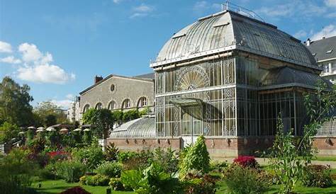 Jardin Des Plantes De Nantes La Terre Est Un