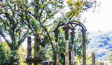 Jardin Surrealista de Edward James. San Luis Potosí, México.