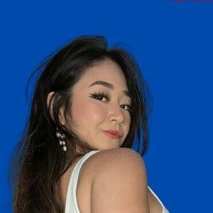 jasmineteaa roxy nude