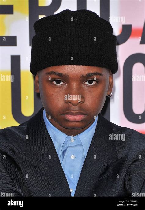 Jay Versace – Bio, Facts & Family Life of YouTuber & Viner