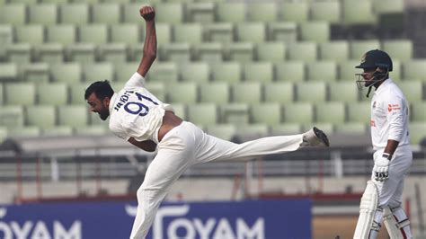 jaydev unadkat fastest ball