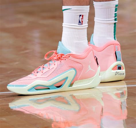 jayson tatum shoes