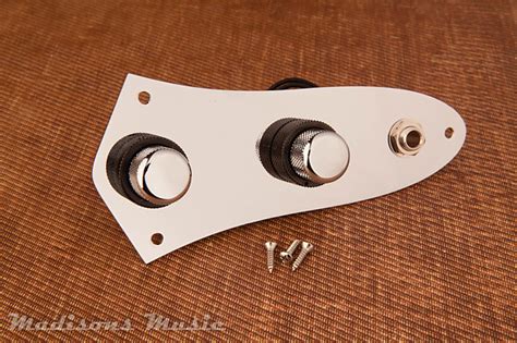 Jazz Bass Stack Knob Control Plate