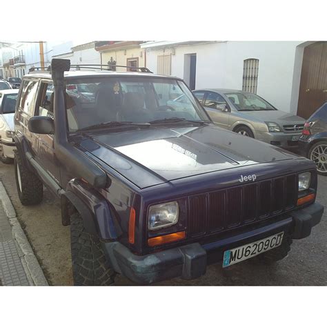 jeep cherokee mudding snorkel