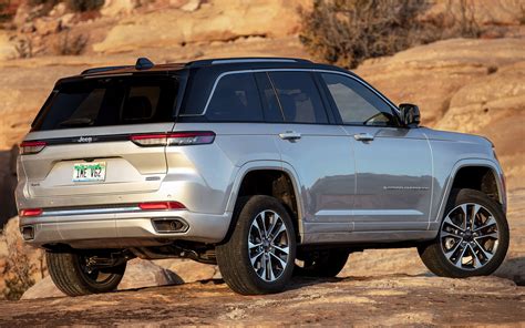 jeep grand cherokee overland 2022