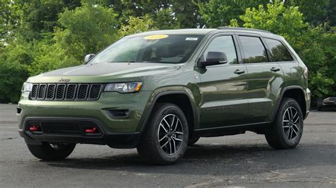 jeep grand cherokee specialist near me