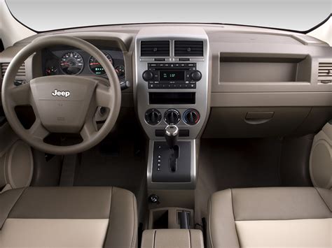 jeep patriot 2008 interior