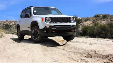jeep renegade trailhawk ground clearance
