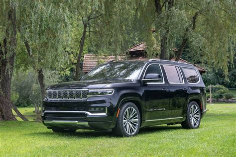 jeep wagoneer 2022 black