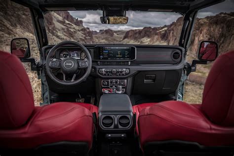 jeep wrangler rubicon interior