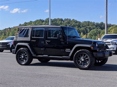 jeep wrangler unlimited convertible