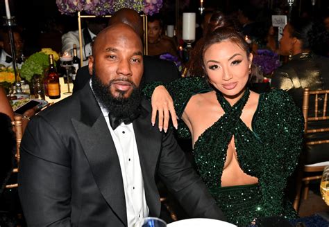jeezy files for divorce from jeannie mai