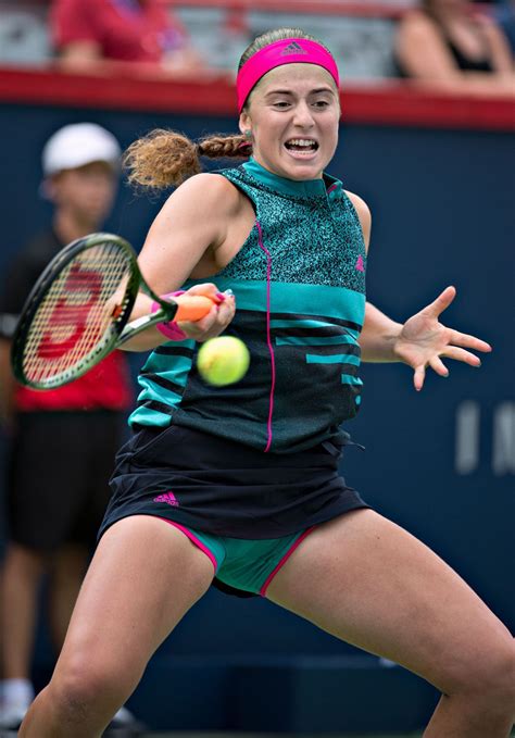 jelena ostapenko tennis outfit