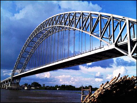 jembatan terpanjang di indonesia