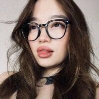 Jenny_Lii_Unveils_Latest_Trends_2023