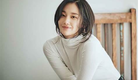 Aktris Jeon Jong Seo Tampil Memukau dalam Pemotretan Harper's BAZAR Korea