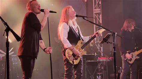 jerry cantrell at the midway