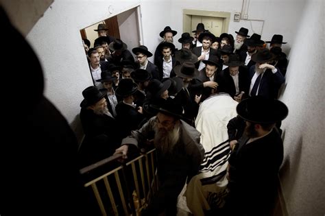 jewish synagogue leader killed