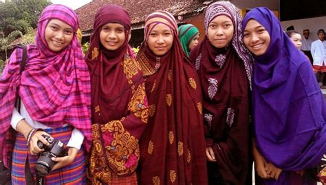 Ayo Berjilbab Budaya Hijab Ada Ribuan Tahun Silam, Ini Bukti
