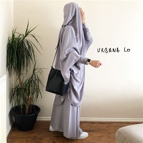 Abaya Jilbab in Shale Grey Angular Cut