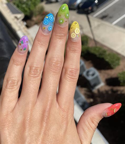 jj sky nails