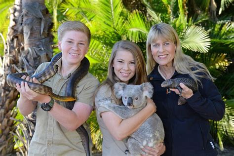 jobs at australia zoo
