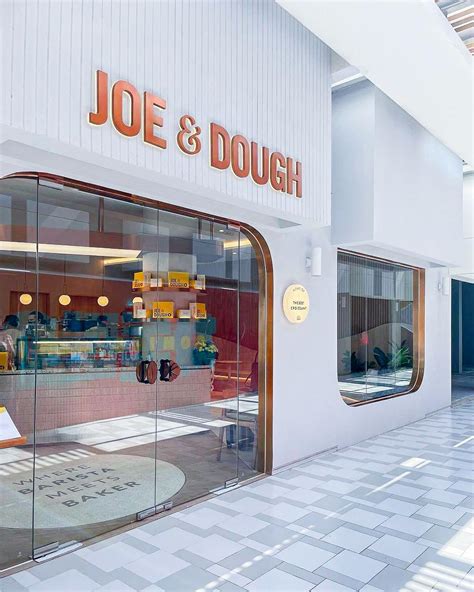 Joe & Dough Bugis