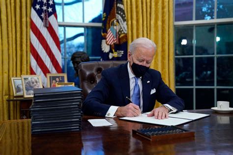 joe biden to sign executive order