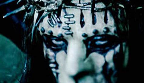 Painting a Joey Jordison Mask! - YouTube