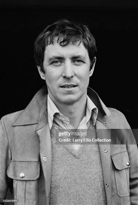 Unveiling the Hidden Talents: John Nettles, The演员 Who Captivates Audiences