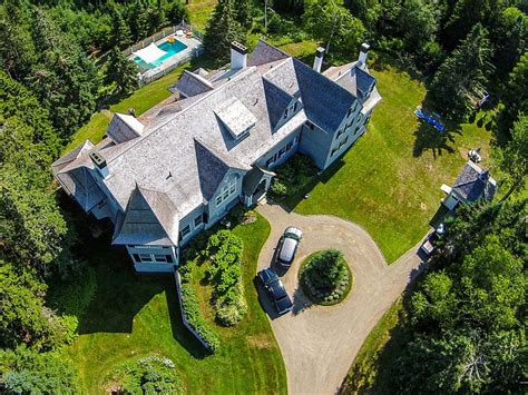 john travolta house in maine for sale
