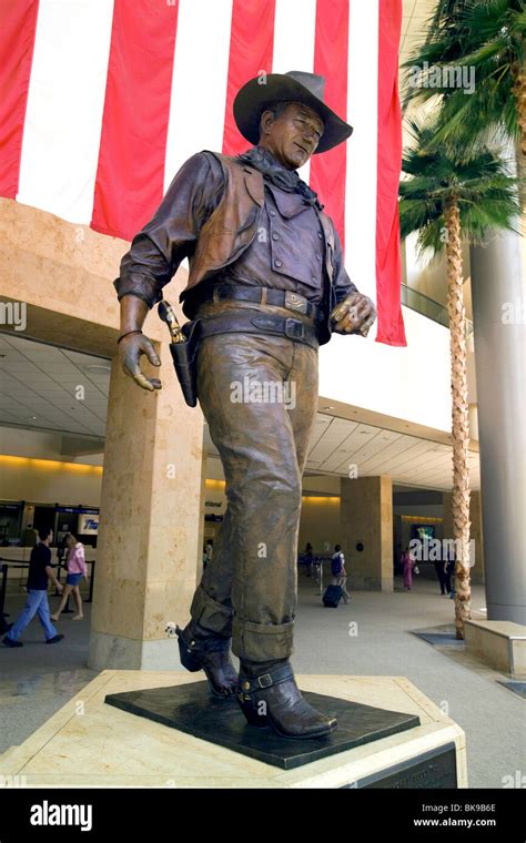 John Wayne statue