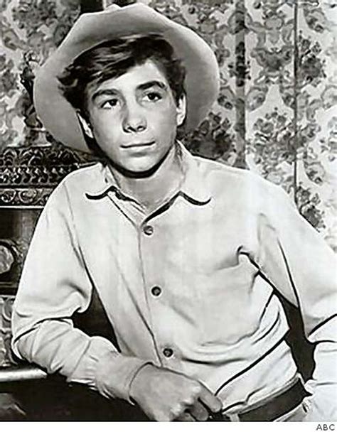 johnny crawford height and weight