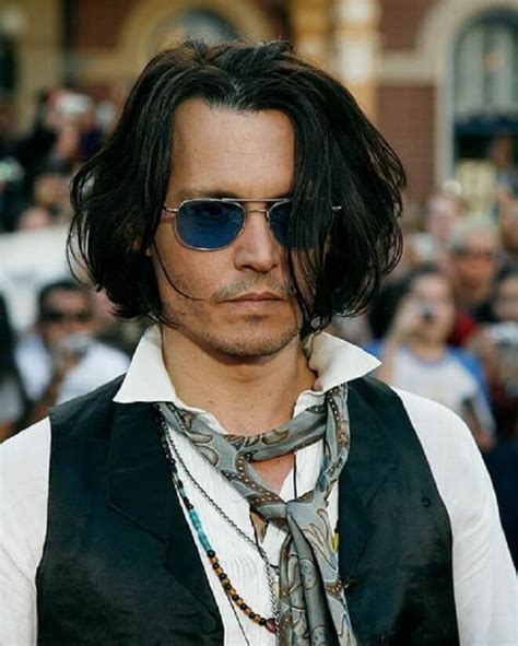 johnny depp hair color