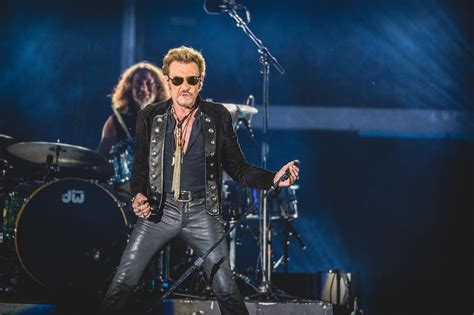 johnny hallyday concert rester vivant