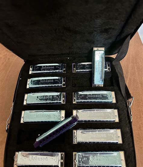 Johnson Harmonica Set