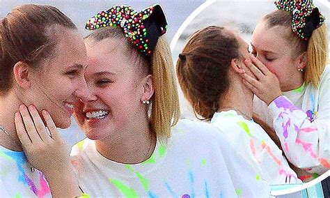 jojo siwa 2023 girlfriend