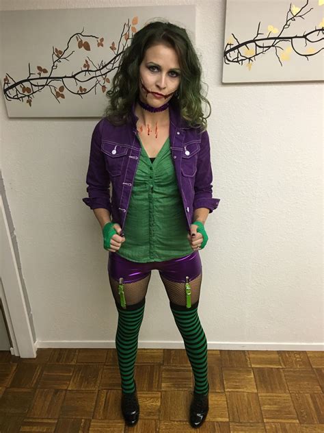 joker costume girl