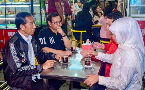 Kopi 'Telanjang' hingga kopi Jokowi, Ini Kedai Kopi