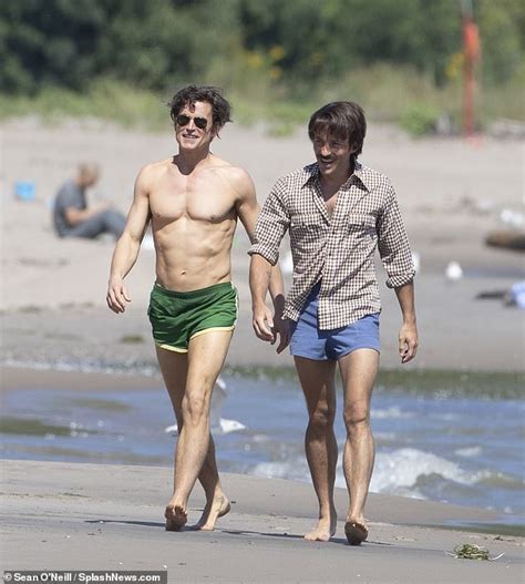 jonathan bailey scenes nude