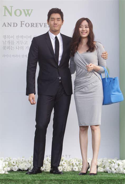 joo min kyung husband