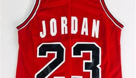 Chicago Bulls' Michael Jordan Jersey (23) Jersey dress outfit