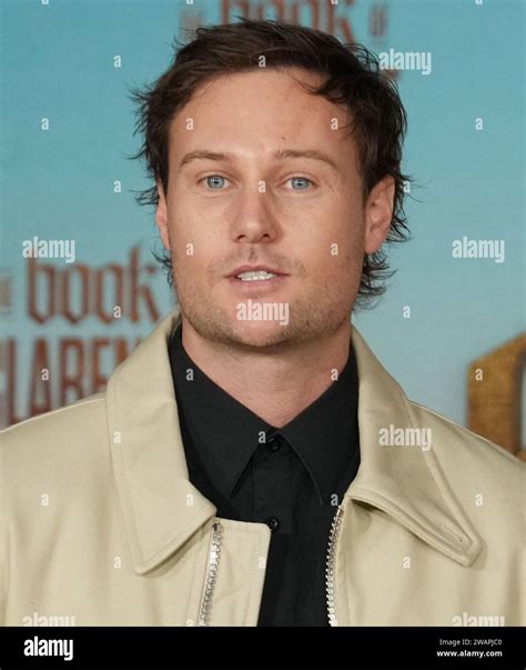 Watch Jordan Patrick Smith Taille Updated