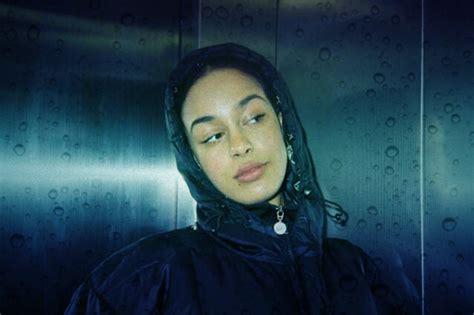 jorja smith blue lights