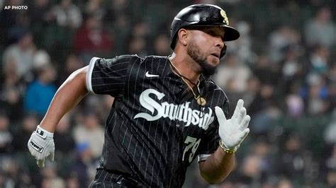 jose abreu first contract