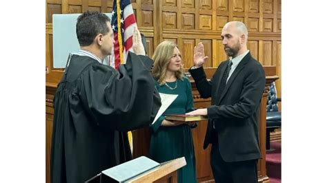 Judge's Associate Qualifications