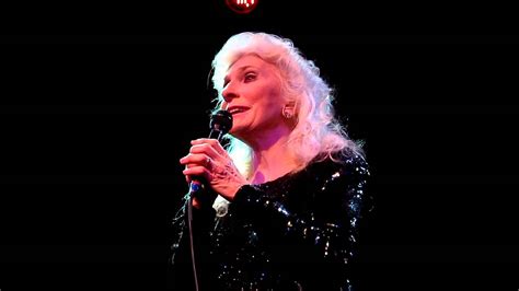 judy collins send in the clowns live